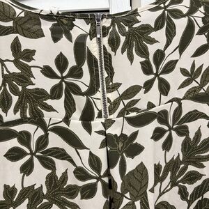 Floral Print Dress with Zipper